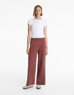 OYSHO - Gerade geschnittene Hose aus gewaschenem Strick in Dark Rosette-Lila