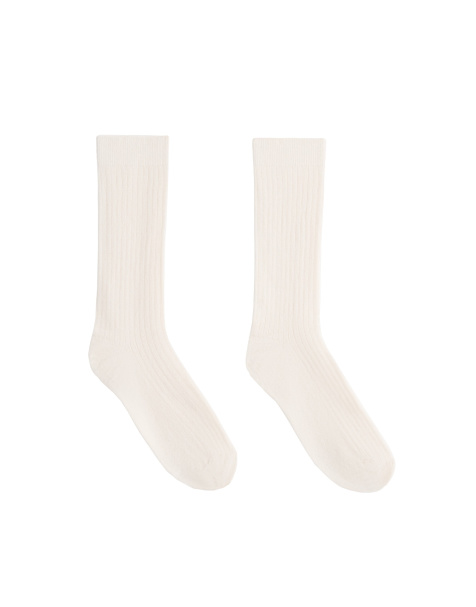 OYSHO gerippte Socken aus Modal-Mix mit 15 % Kaschmir in Ecru - view 1