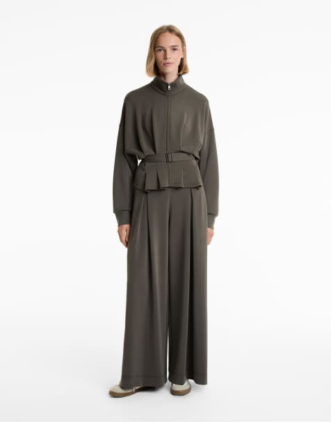 OYSHO - Giacca nera in morbido modal con cintura - view 1