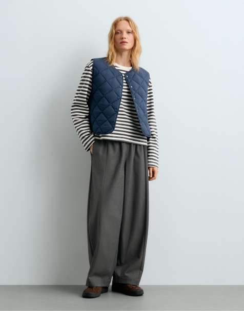 OYSHO gilet trapuntato a rombi in blu navy - view 1