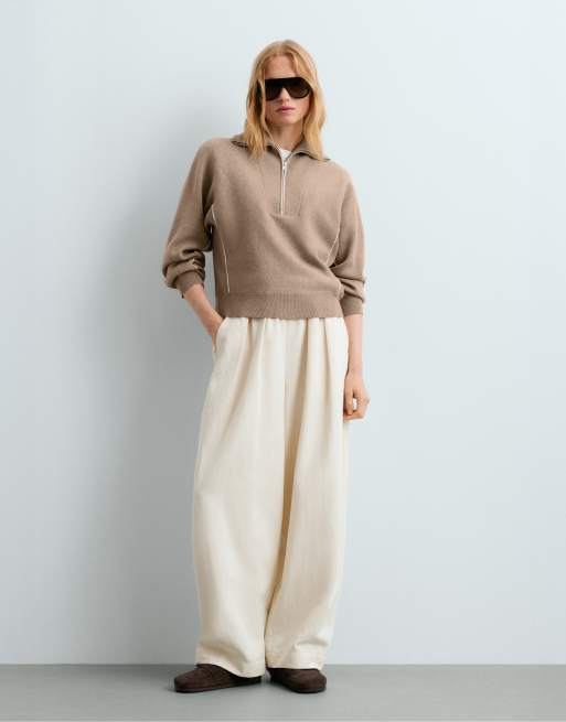 OYSHO Half-zip piping jumper in beige, 2 of 7