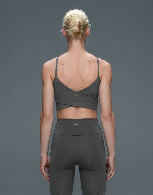 OYSHO Haltertop mit Hahnentritt-Print in Grau, 3 von 7