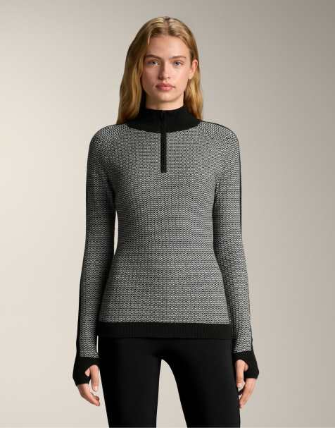 OYSHO Herringbone jacquard knit base layer top in black - view 1