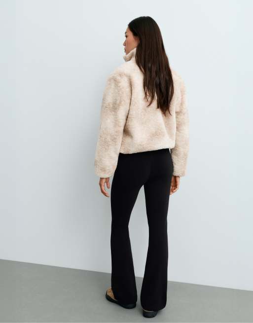 OYSHO High-Waist super extra warme Flare-Hose – warm, extra warm, nahtlos, schwarz, 4 von 6