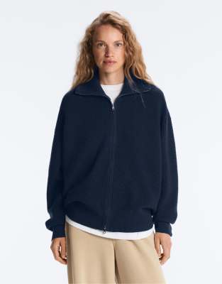 OYSHO - Hochgeschlossene Strickjacke in Marineblau