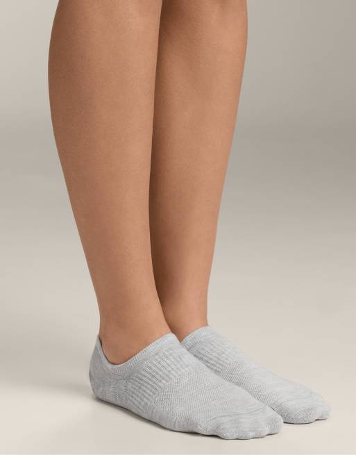 OYSHO – Hochgeschnittene Sport-Füßlinge aus Baumwollmix in meliertem Blassgrau, 3er-Pack, 4 von 4
