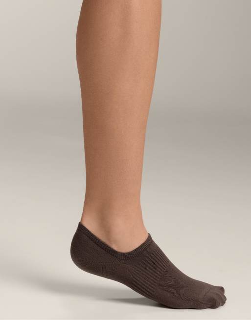 OYSHO – Hochgeschnittene Sport-Füßlinge aus Baumwollmix in meliertem Hellbraun, 3er-Pack, 2 von 4