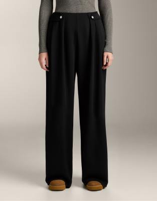 OYSHO - Hose aus weichem Modal in Schwarz mit weitem Bein und plissierter Taille