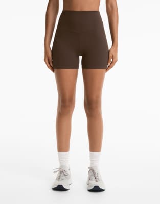 Oysho - Hotpants aus Comfortlux in Dunkelbraun mit hohem Bund, 10 cm