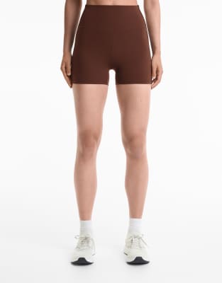 Oysho - Hotpants mit hohem Bund aus geripptem Comfortlux in Schokobraun, 10 cm Bundhöhe