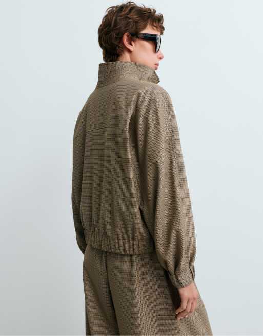 OYSHO Houndstooth high-neck jacket in brown, 4 of 5