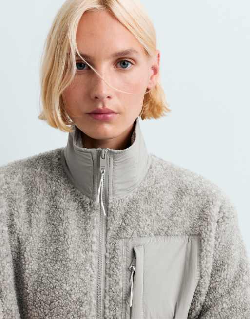 OYSHO Jacke aus Kunstfell in meliertem Mittelgrau, 3 von 5