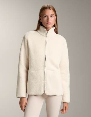 OYSHO - Jacke aus Lammfellimitat in Ecru-Neutral