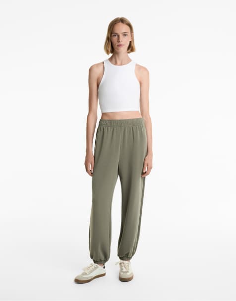 OYSHO – Jogginghose aus Modalmix in Khaki - view 1