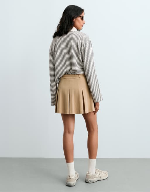 OYSHO - Jupe-short plissée taille haute avec ceinture - Beige, 4 de 7