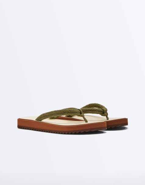 OYSHO – Kakifärgade strandsandaler med flätade repdetaljer - view 1