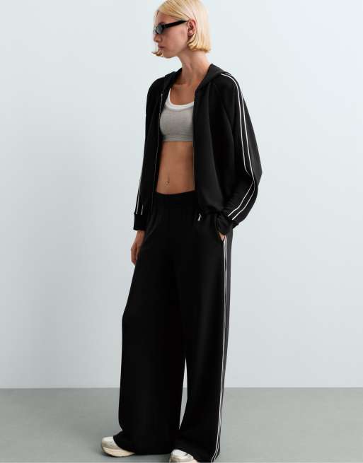 OYSHO Kapuzenjacke aus Modal in Schwarz, 6 von 7