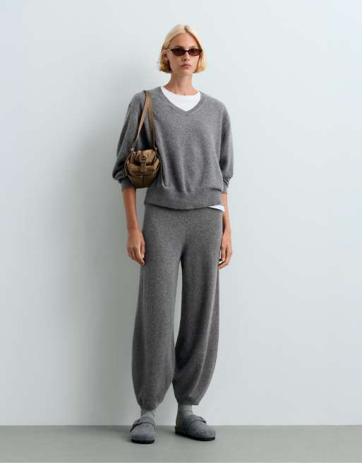 OYSHO Kaschmir-Strickpullover mit V-Ausschnitt, 100 %, in Grau, 2 von 5