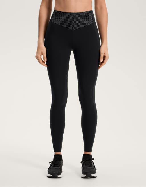 OYSHO – Knöchellange Basic-Kompressionsleggings in Schwarz mit hohem Bund und Streifen, 65 cm Schrittlänge