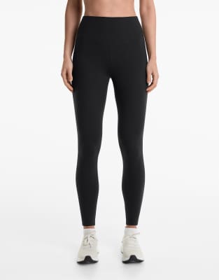 Oysho - Knöchellange Leggings aus Polyamid in Schwarz mit Baumwoll-Haptik, 65 cm