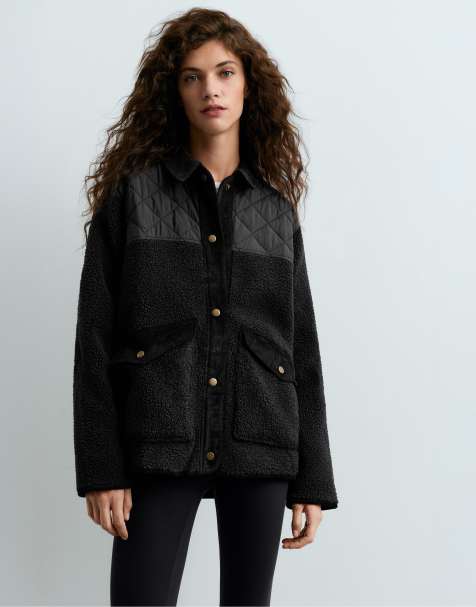 OYSHO kombinierte Jacke aus Kunstfell in Schwarz - view 1