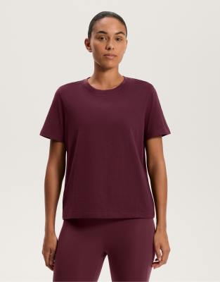 OYSHO - Kurzärmliges T-Shirt aus Baumwollmix in dunklem Kastanienbraun-Rot