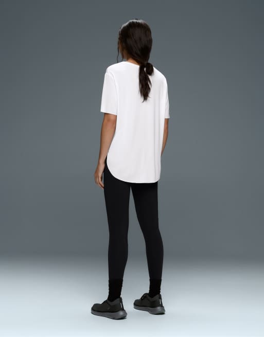 Oysho – Kurzärmliges T-Shirt aus Modalmix in Wollweiß, 4 von 4