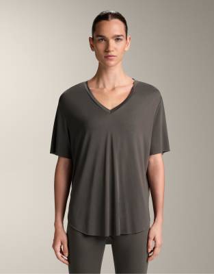 Oysho - Kurzärmliges T-Shirt in Anthrazit mit Modal-Grau