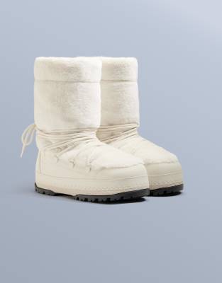  Lace-up technical faux fur boots in ecru