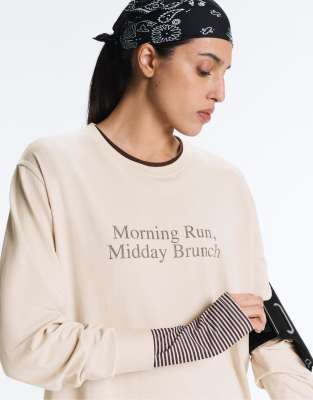 OYSHO - Langärmliges Shirt aus Baumwollmix in Sandbeige mit Schriftzug-Neutral