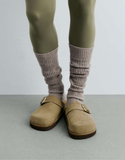 OYSHO lange Socken aus 22 % Kaschmir, 10 % Wolle, braun, 2 von 4