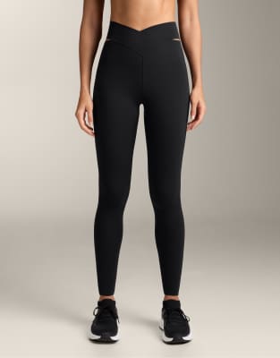 OYSHO - Legging longueur cheville à taille haute ajourée avec effet de compression - Noir
