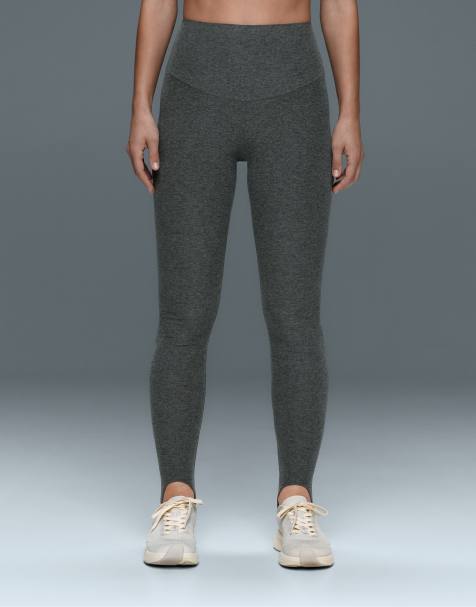 OYSHO leggings Comfortlux taille très haute longueur cheville avec sous-pied gris foncé - view 1