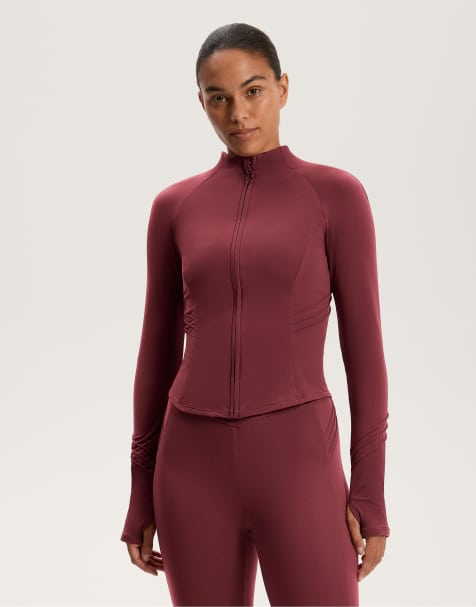 OYSHO – Leichte, warme Funktionsjacke in Lila mit figurbetonten Nähten - view 1