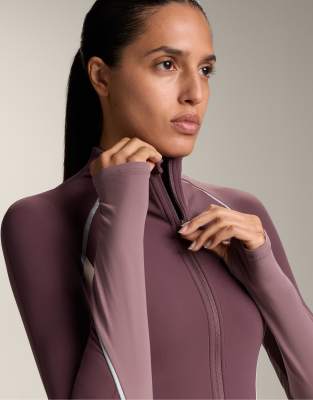 OYSHO - Leichte, warme Jacke aus Funktionsmaterial in Burgunderrot mit reflektierendem Design