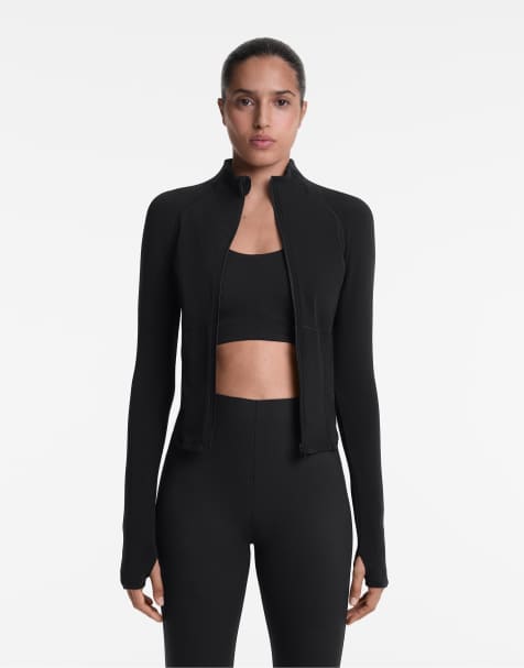Oysho – Leichte, warme Jacke in Schwarz mit Ziernaht - view 1