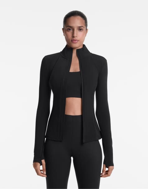 Oysho – Leichte, warme Jacke in Schwarz - view 1