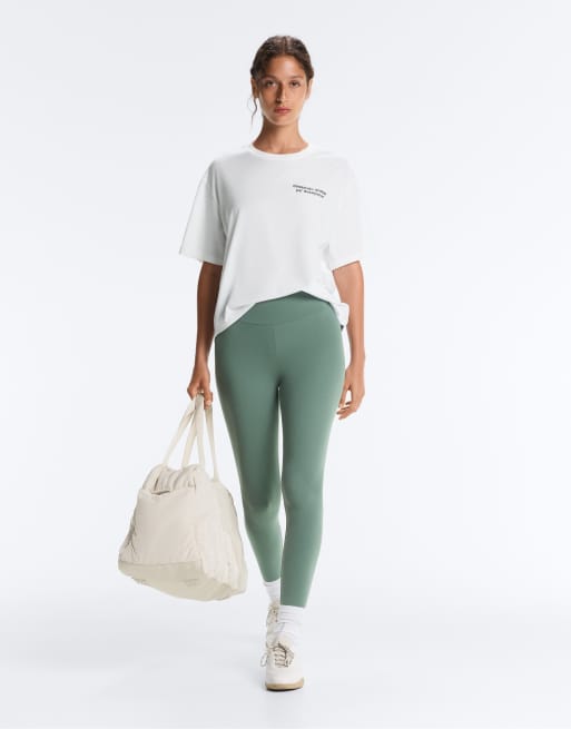 OYSHO – Leichtes Tanktop in Grün mit überkreuztem Detail, 7 von 7