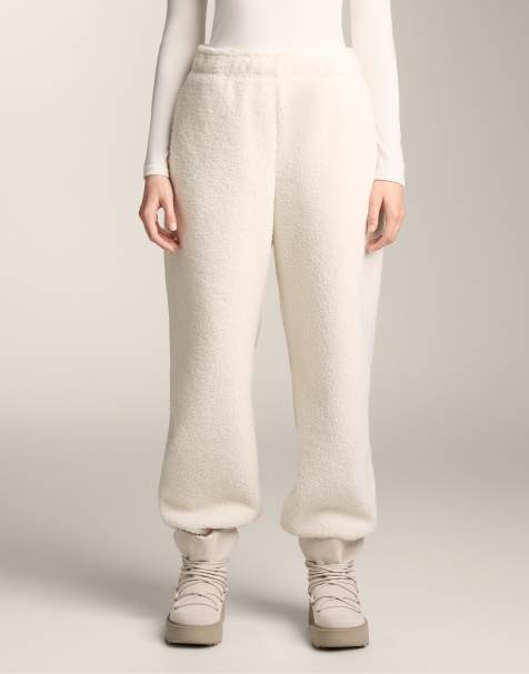 OYSHO Lightweight faux-shearling jogging trousers in ecru