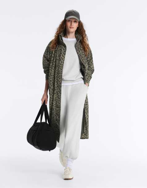 OYSHO Long extra lightweight 10k waterproof jacket in mid khaki - view 1