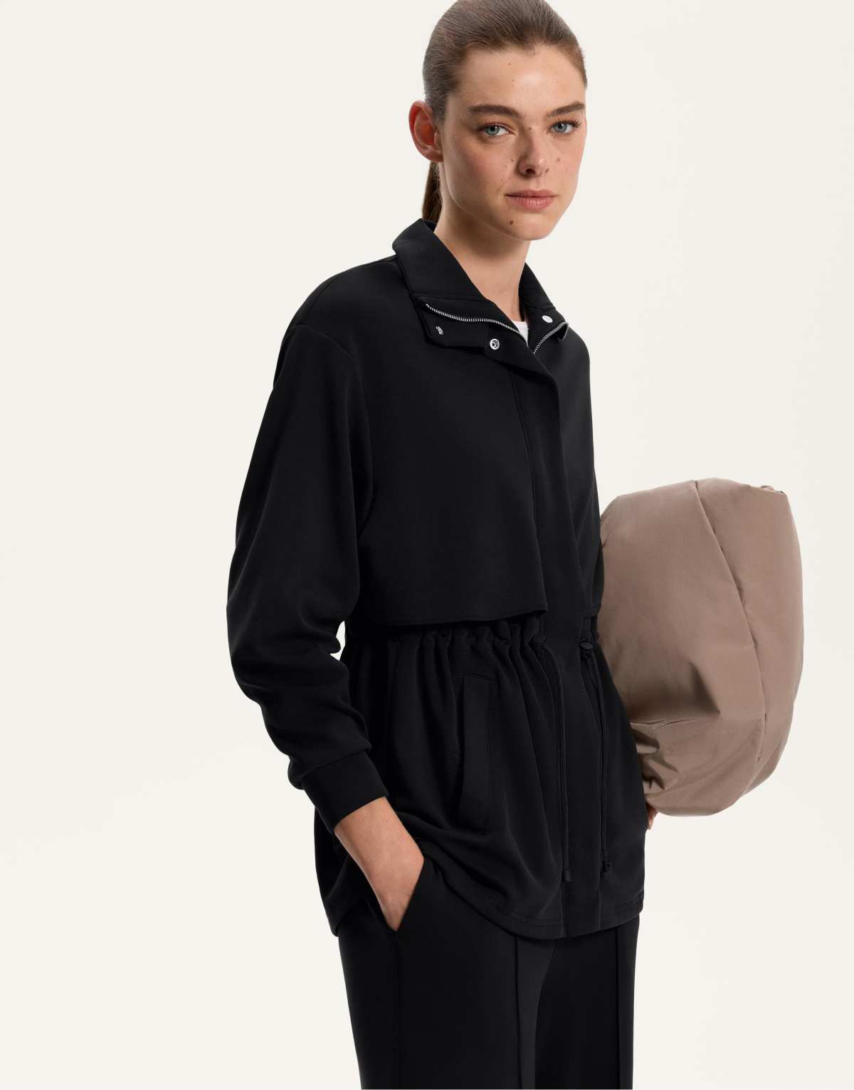 OYSHO Long jacket with soft-touch modal and pockets in black