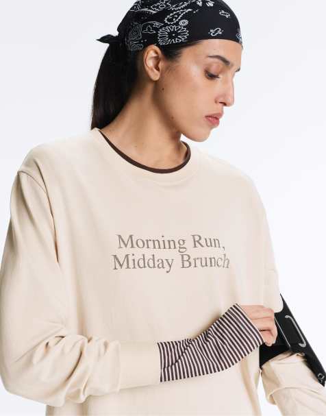 OYSHO Long sleeve cotton blend t-shirt with slogan in sand