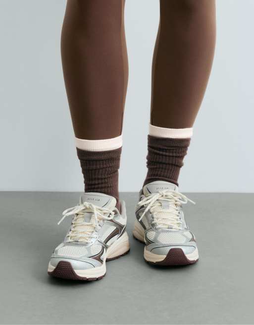OYSHO lot de 2 paires de chaussettes classiques en coton mélangé marron, 3 de 4