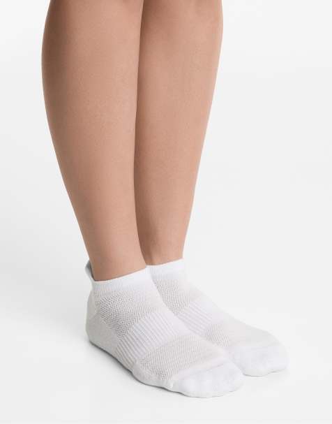 Oysho - Lot de 3 paires de chaussettes de sport en coton mélangé avec languette au talon - Blanc - view 1