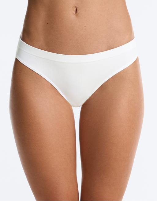 OYSHO lot de 5 slips classiques sans coutures en mélange de polyamide bleu marine, 2 de 4