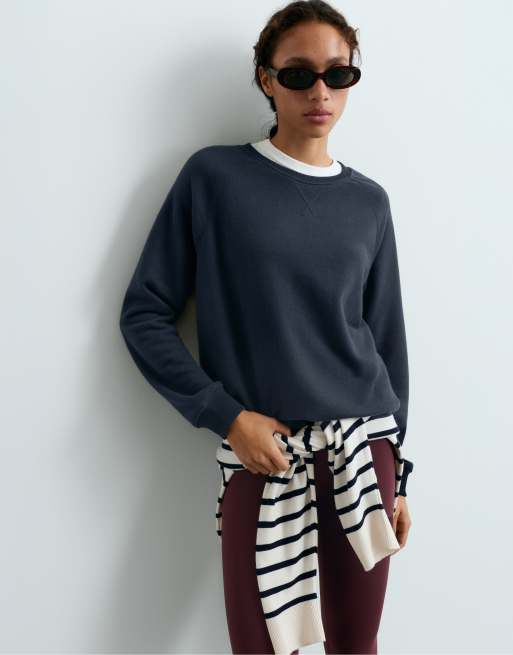 OYSHO Marl cotton-blend fleece crew-neck sweatshirt in navy, 2 of 5