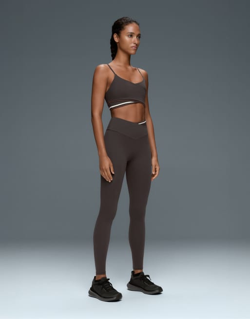 OYSHO Medium support comfortlux crossover rib sports bra in grey brown, 5 of 7