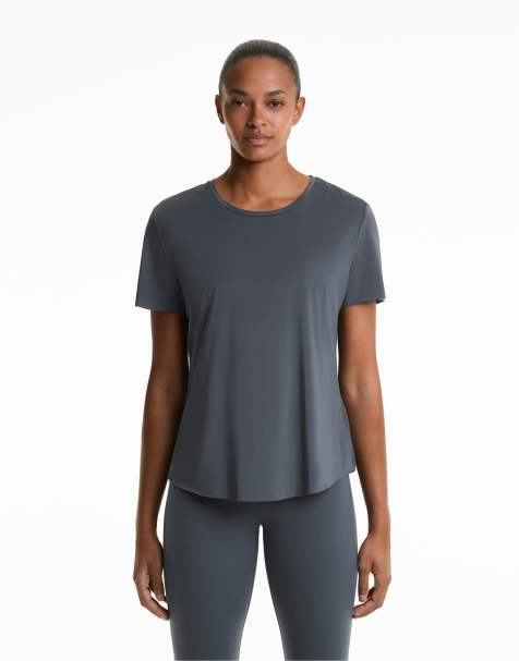 OYSHO Microperforated short-sleeved technical t-shirt in anthracite blue - view 1