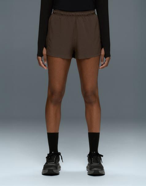 OYSHO Mid-rise technical shorts 7cm in brown - view 1