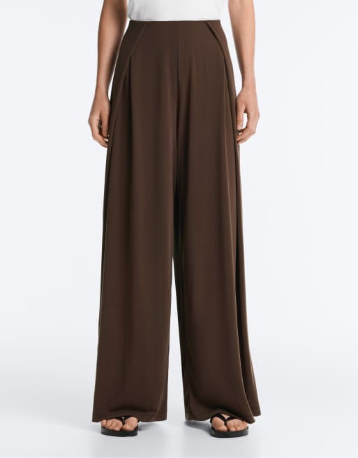 OYSHO Modal blend straight-leg trousers with side pleat in brown, 2 of 6